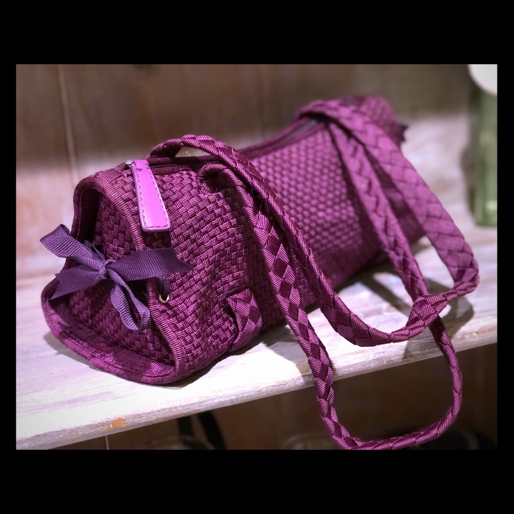 Vintage plum woven shoulder bag